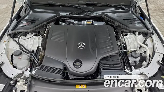 Mercedes-Benz E-Class — Фото автомобиля 6