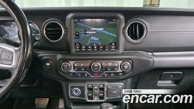 Jeep Wrangler JL — Фото автомобиля 11