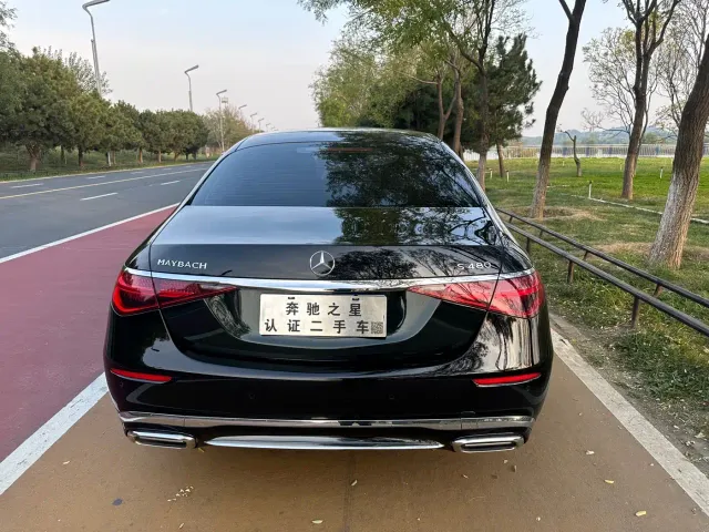 Mercedes-Benz Maybach S-Class — Фото автомобиля 15