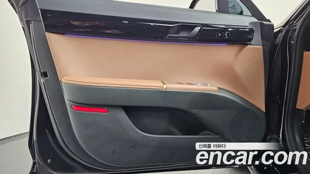 Hyundai Grandeur GN7 — Фото автомобиля 13