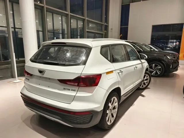 Jetta VS5 — Фото автомобиля 6