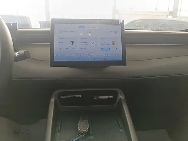 BYD Qin PLUS — Фото автомобиля 12