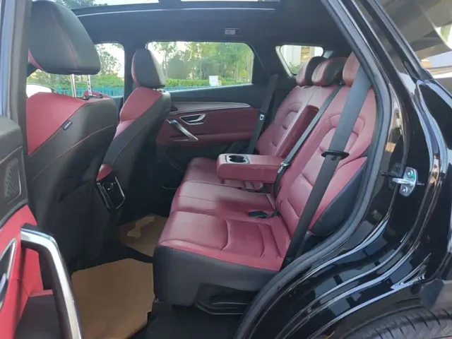 Jetour X70 Plus — Фото автомобиля 16