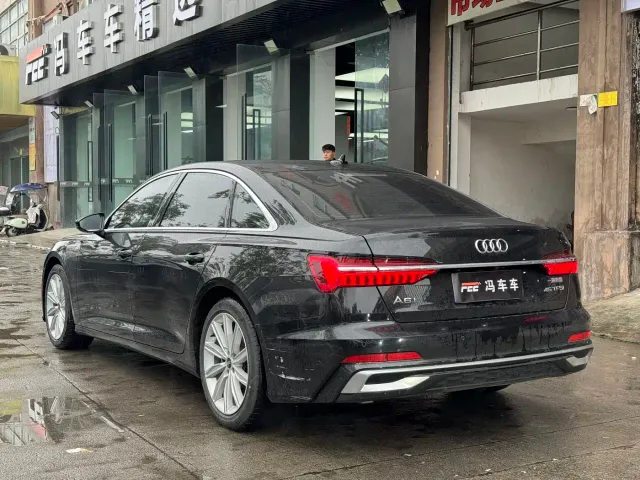 Audi A6L — Фото автомобиля 13