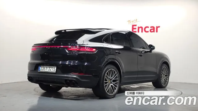 Porsche Cayenne — Фото автомобиля 2