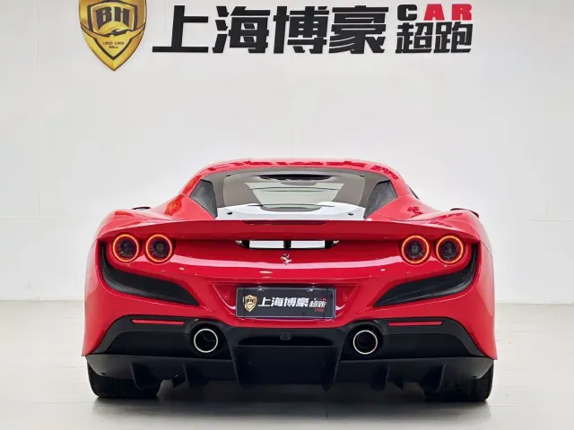 Ferrari F8 — Фото автомобиля 4