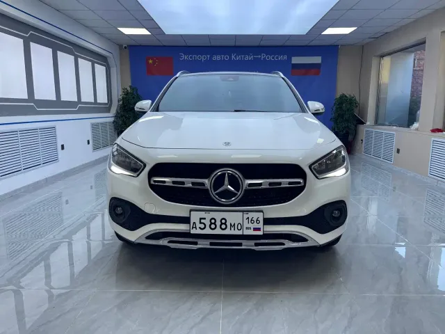 Mercedes-Benz GLA-Class — Фото автомобиля 3