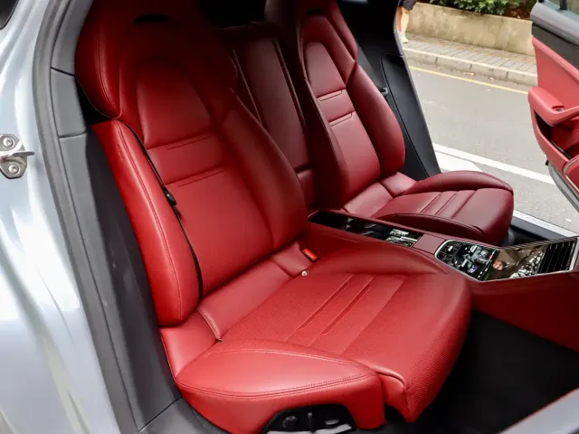 Porsche Panamera — Фото автомобиля 16