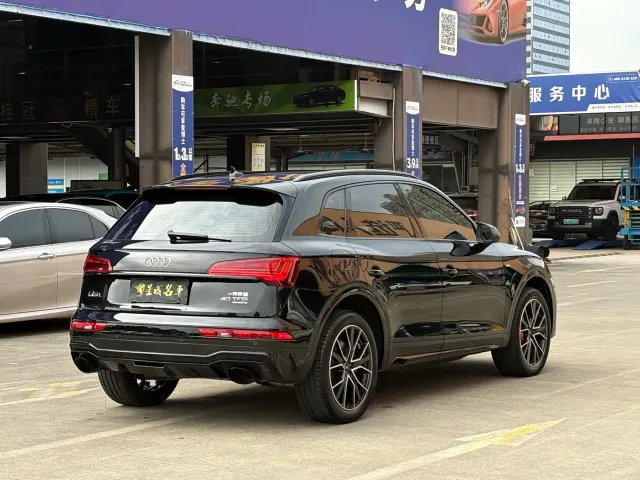 Audi Q5L — Фото автомобиля 20