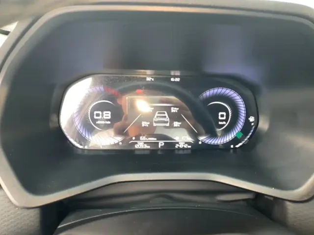 Geely Emgrand — Фото автомобиля 11