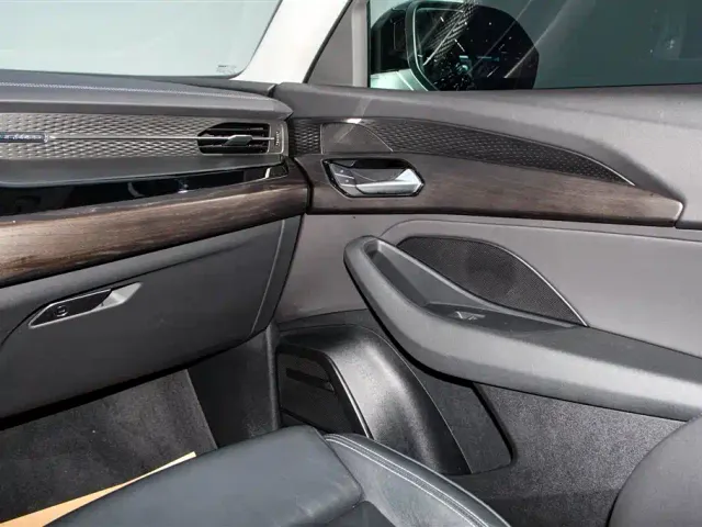 Audi Q6 — Фото автомобиля 22