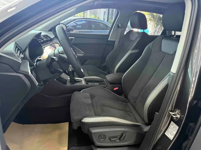 Audi Q3 — Фото автомобиля 9