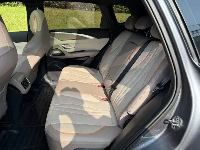 BYD Song Pro — Фото автомобиля 12