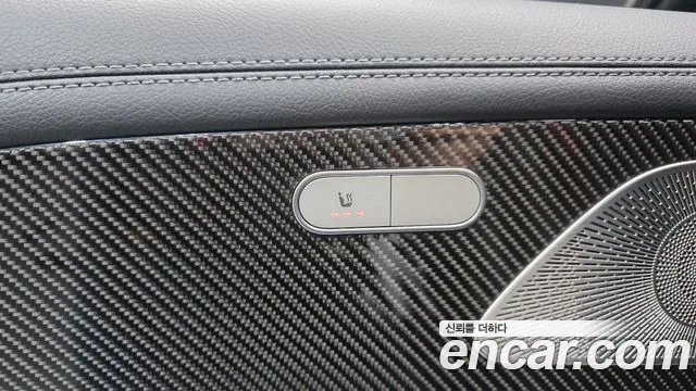 Mercedes-Benz GLE-Class — Фото автомобиля 19