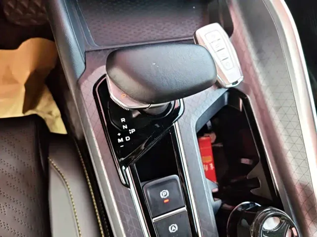 Geely Xingrui — Фото автомобиля 13