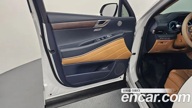 Genesis GV80 2.5T Бензин AWD — Фото автомобиля 21