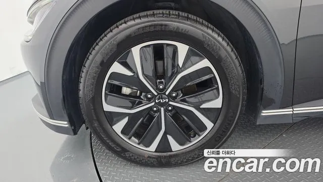 Kia EV6 — Фото автомобиля 5