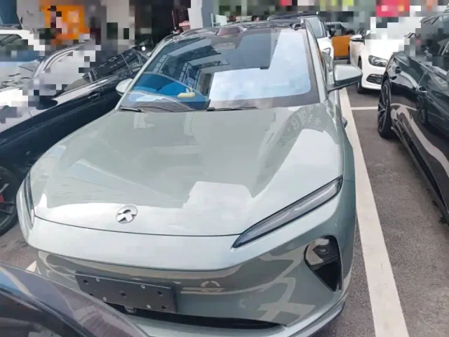Nio ET5 Touring — Фото автомобиля 2