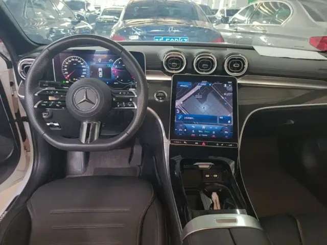 Mercedes-Benz C-Class — Фото автомобиля 9