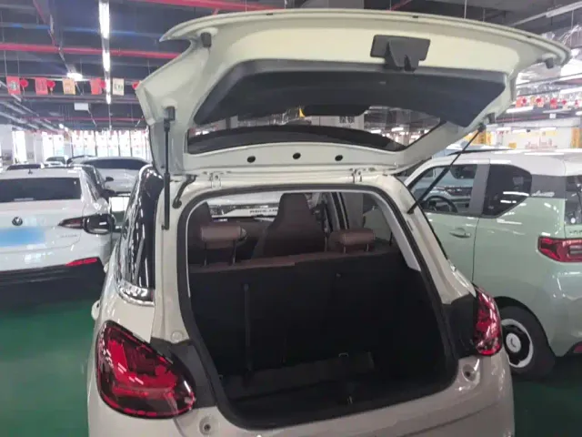 Wuling Bingo — Фото автомобиля 18
