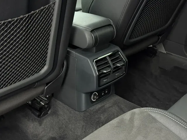 Audi Q3 — Фото автомобиля 15