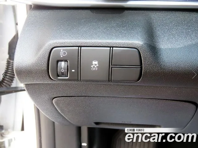Hyundai Avante CN7 — Фото автомобиля 12