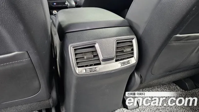 KG_Mobility_Ssangyong Rexton Новый Rexton Sport Khan Дизель 2.2 4WD — Фото автомобиля 30