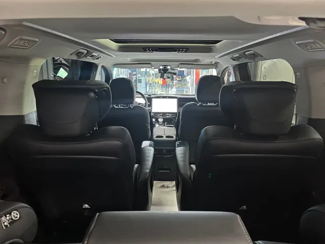 GAC Trumpchi M8 — Фото автомобиля 21