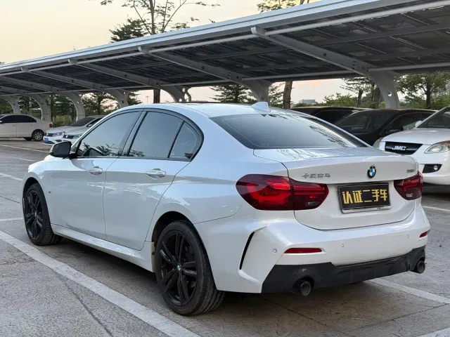 BMW 1 Series — Фото автомобиля 15
