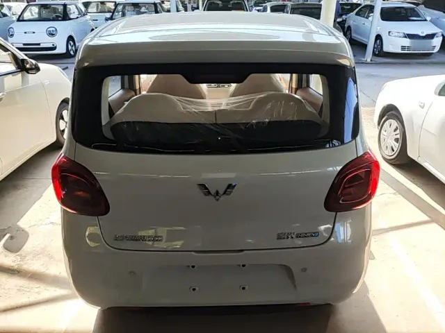 Wuling Hongguang Mini EV — Фото автомобиля 5