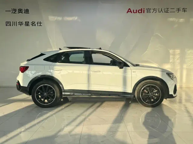 Audi Q3 Sportback — Фото автомобиля 3