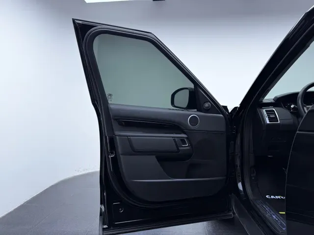 Land Rover Discovery — Фото автомобиля 19