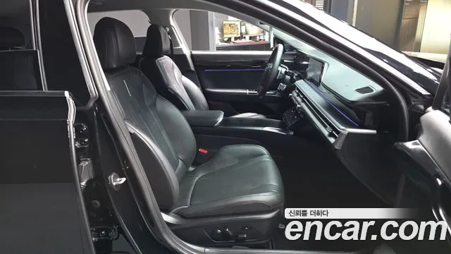 Hyundai Grandeur GN7 — Фото автомобиля 17