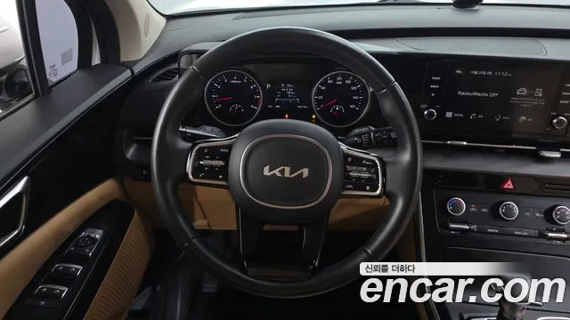 Kia Carnival 4th Gen — Фото автомобиля 19