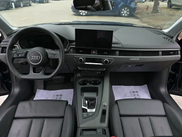 Audi A4 — Фото автомобиля 5