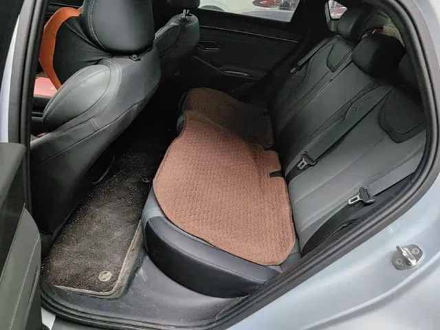 BYD Qin L — Фото автомобиля 16