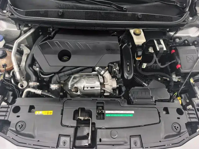 Peugeot 408 — Фото автомобиля 10