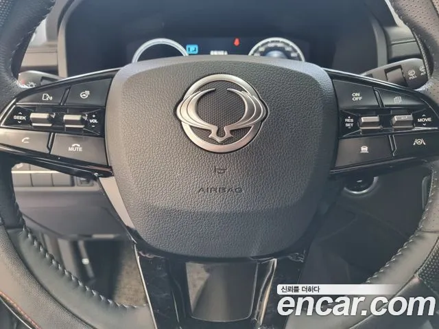 KG_Mobility_Ssangyong Rexton — Фото автомобиля 17