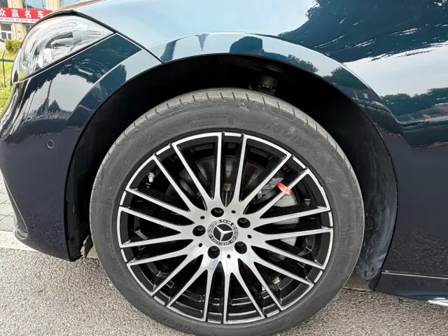 Mercedes-Benz C-Class — Фото автомобиля 7