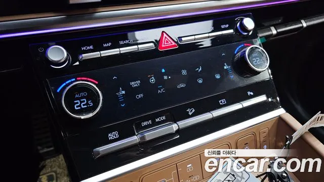Hyundai Santa Fe MX5 — Фото автомобиля 21
