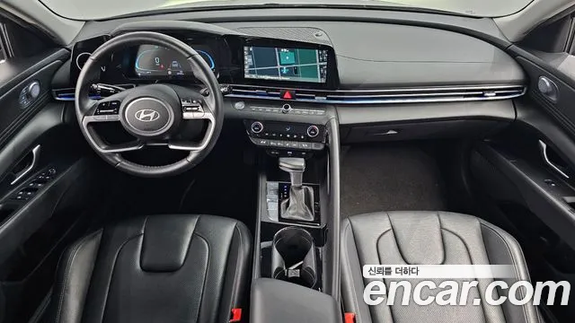 Hyundai Avante CN7 — Фото автомобиля 7