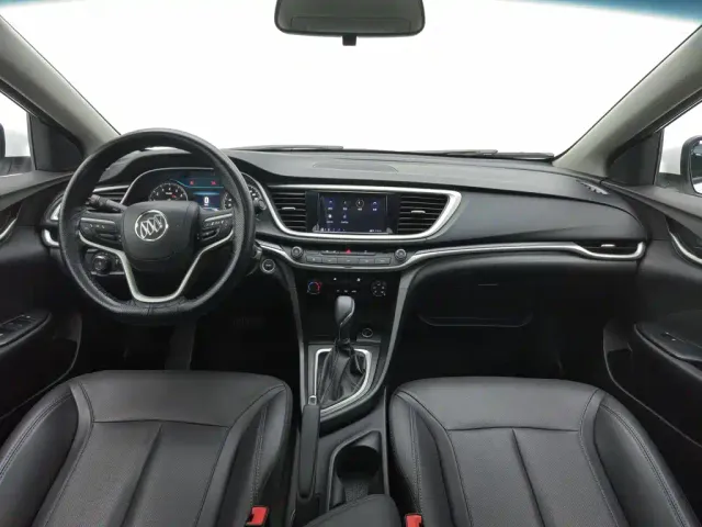 Buick Excelle — Фото автомобиля 5