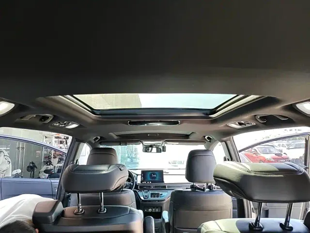 Honda Odyssey — Фото автомобиля 17