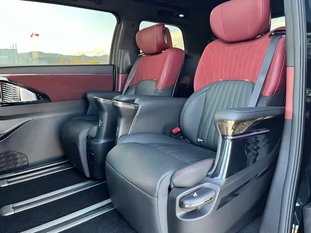 GAC Trumpchi M8 — Фото автомобиля 11