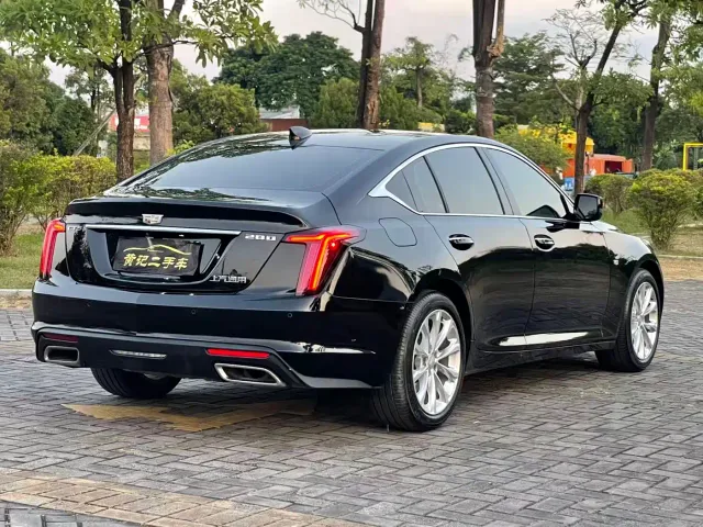 Cadillac CT5 — Фото автомобиля 5