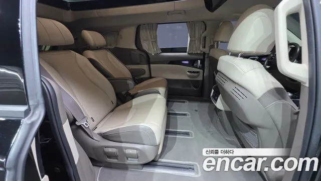 Kia Canival Carnival 4 поколение 7 мест Hi-Limousine — Фото автомобиля 19