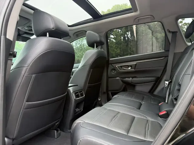 Honda Honda CR-V New Energy 2021 Sharp Hybrid e+ 2.0L Wisdom Edition — Фото автомобиля 6