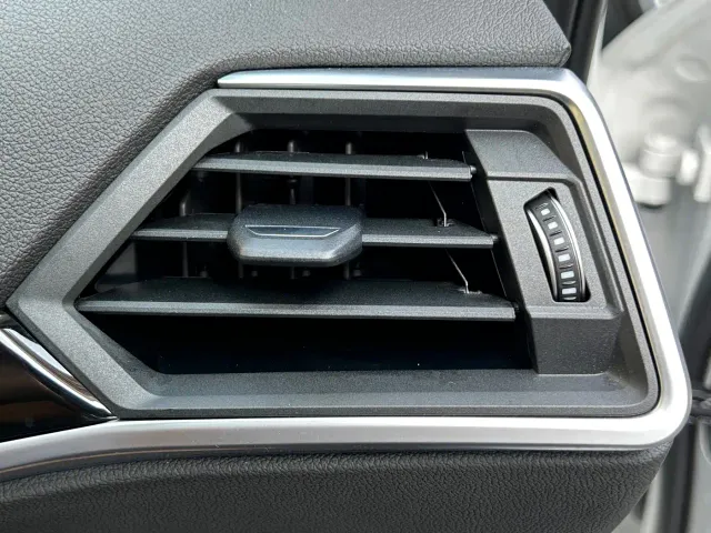 BMW 3 Series — Фото автомобиля 19