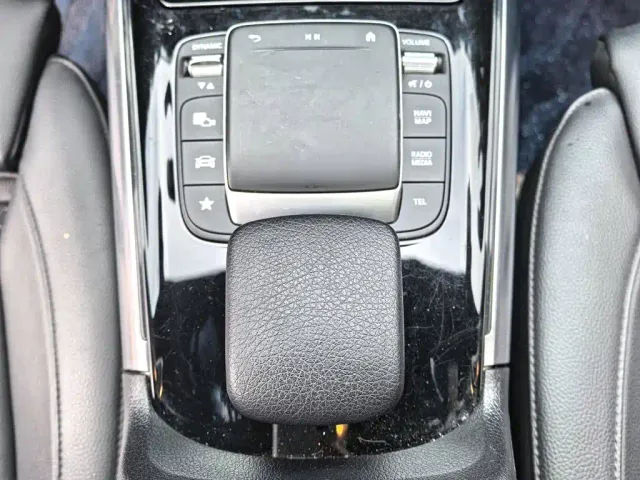 Mercedes-Benz GLA-Class — Фото автомобиля 14