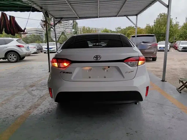 Toyota Levin 2023 TNGA 1.5L CVT Progressive — Фото автомобиля 5